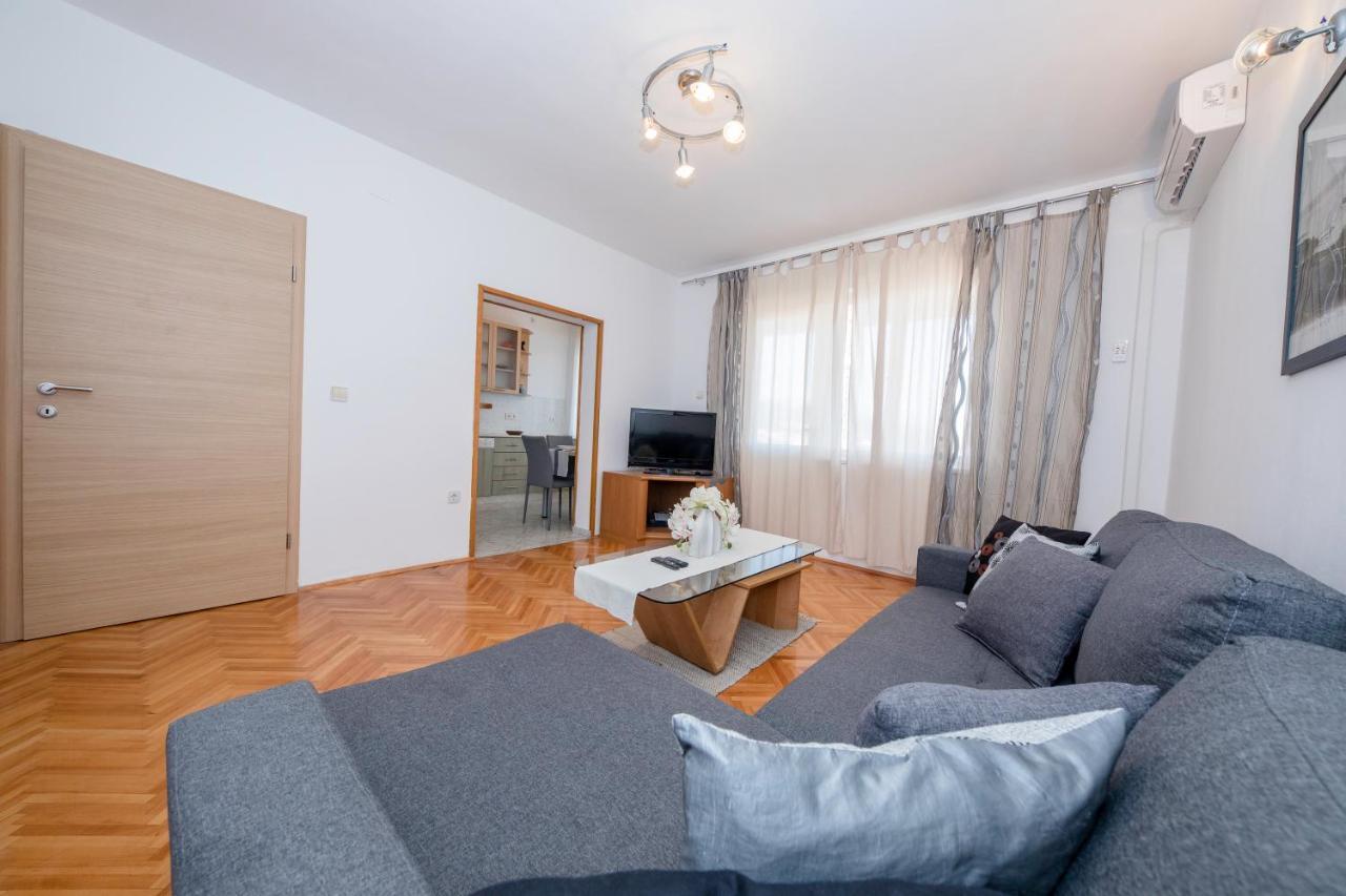 Apartments And Rooms Bolero Раб Екстер'єр фото