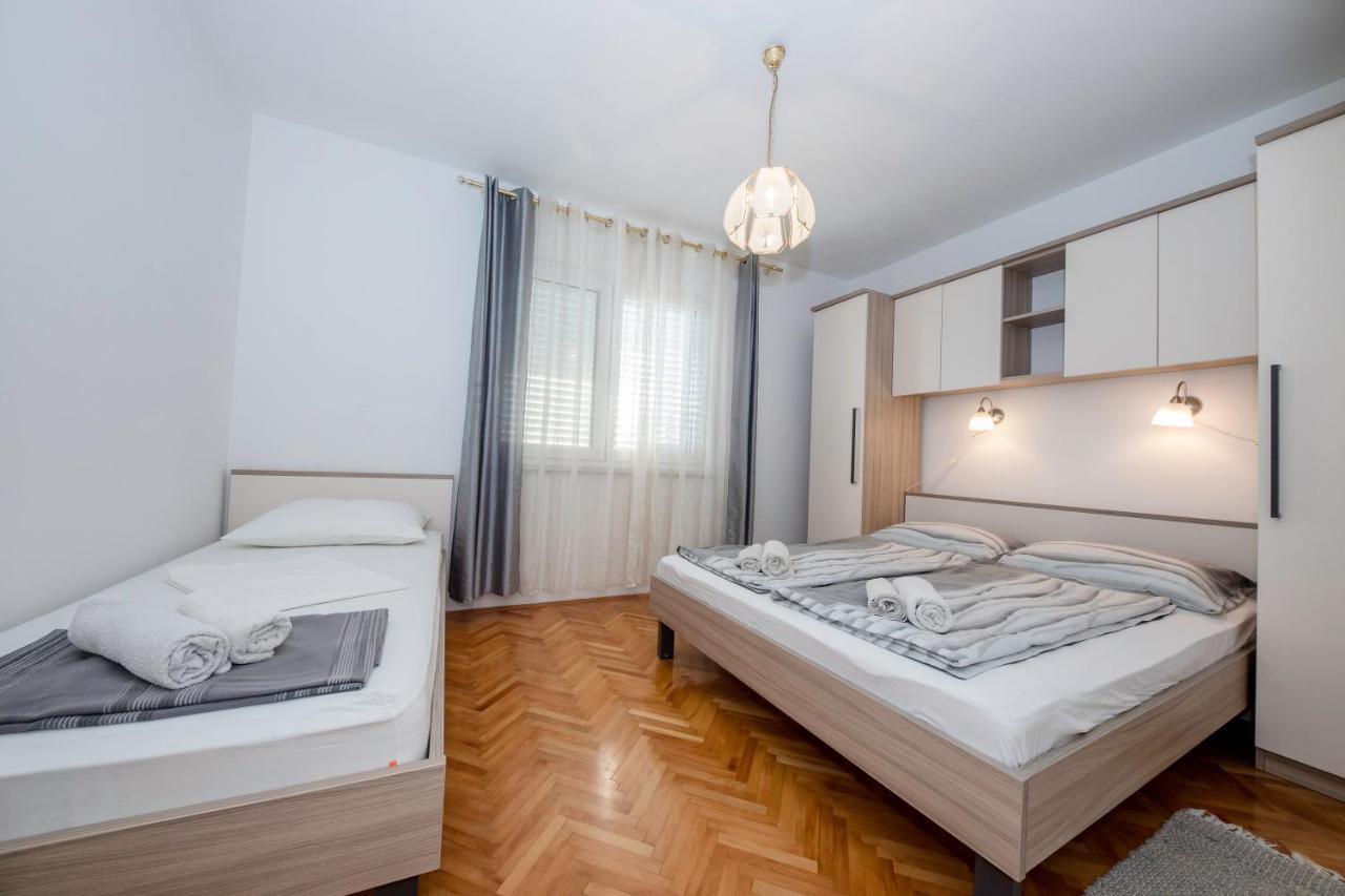 Apartments And Rooms Bolero Раб Екстер'єр фото