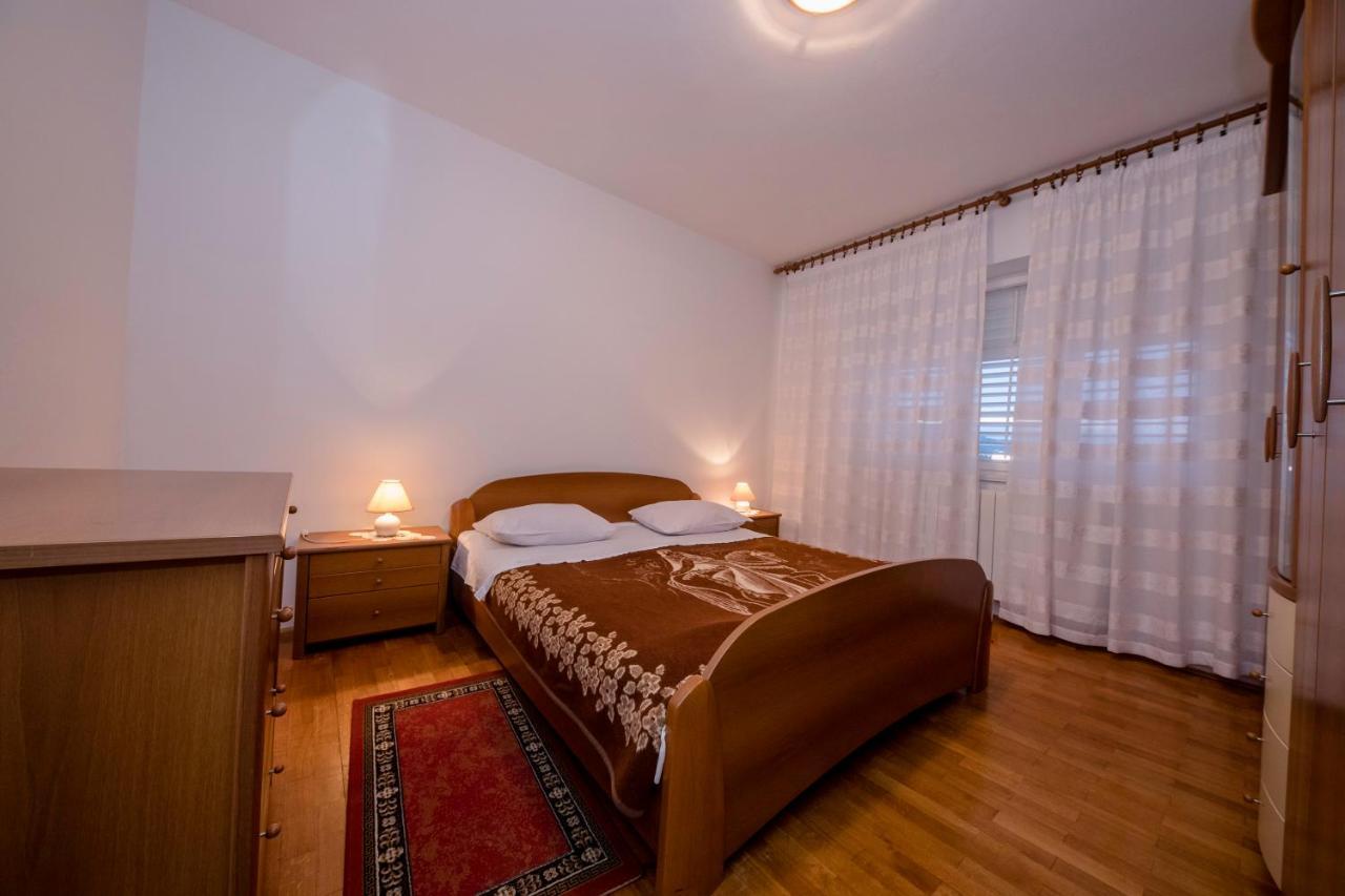 Apartments And Rooms Bolero Раб Екстер'єр фото
