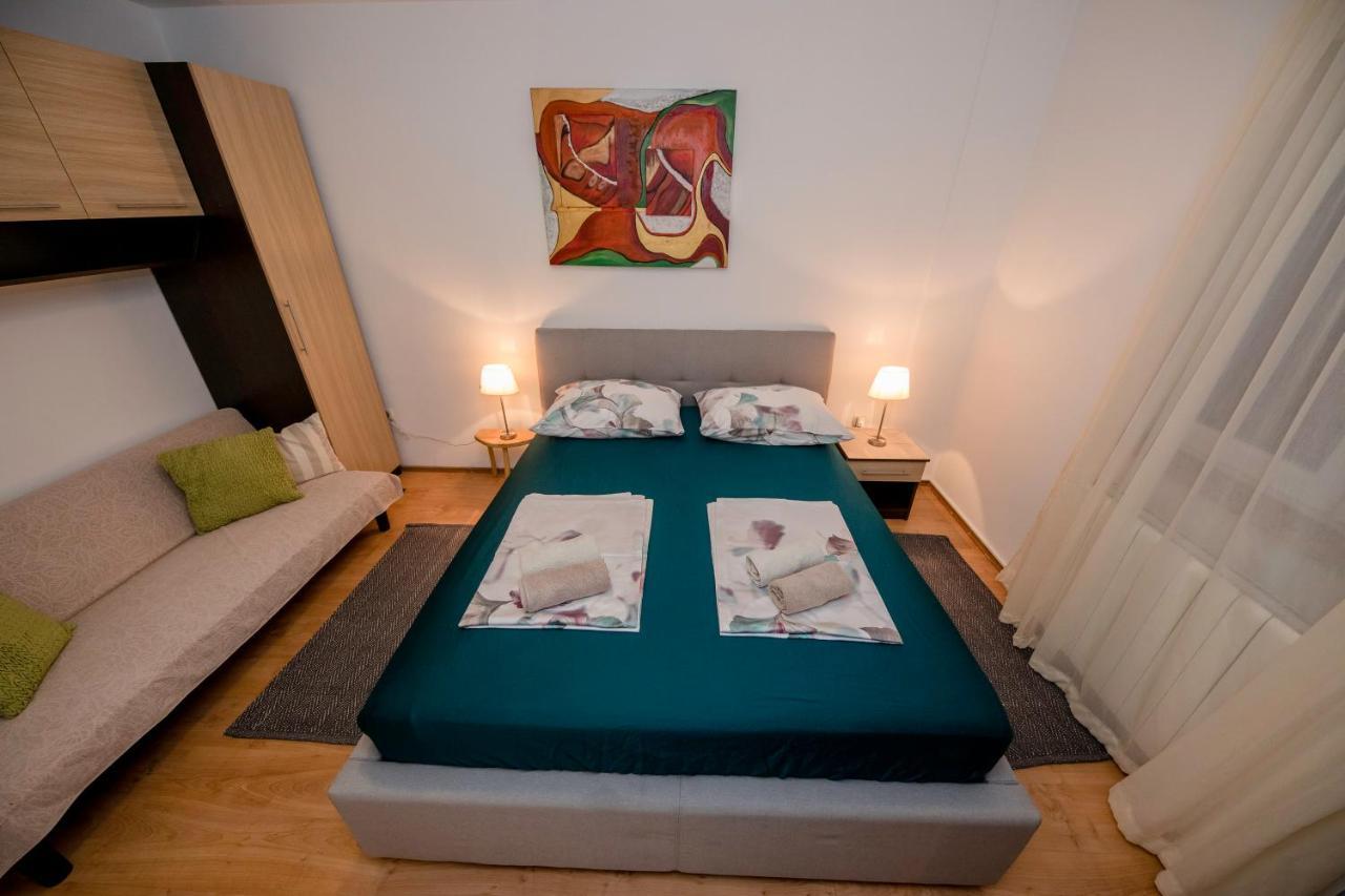 Apartments And Rooms Bolero Раб Екстер'єр фото