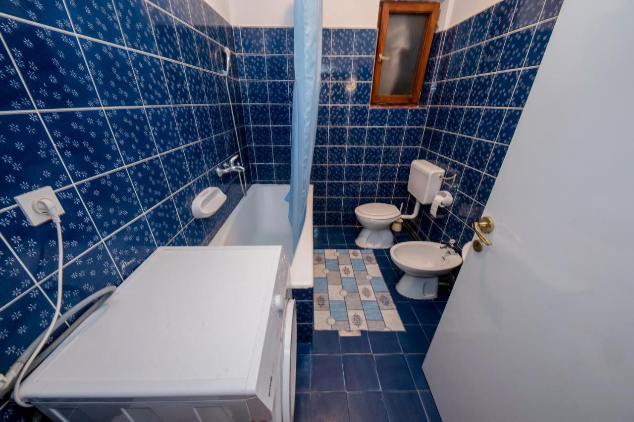 Apartments And Rooms Bolero Раб Екстер'єр фото
