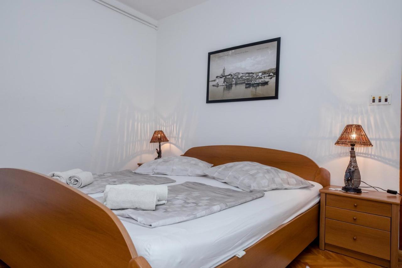 Apartments And Rooms Bolero Раб Екстер'єр фото