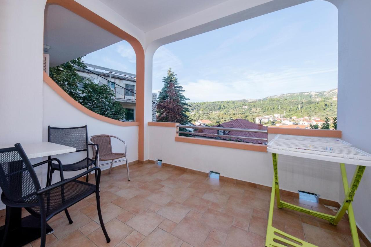 Apartments And Rooms Bolero Раб Екстер'єр фото